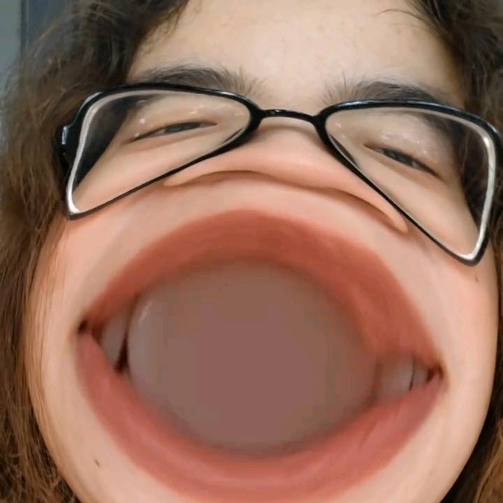 哈∧哈、哈~