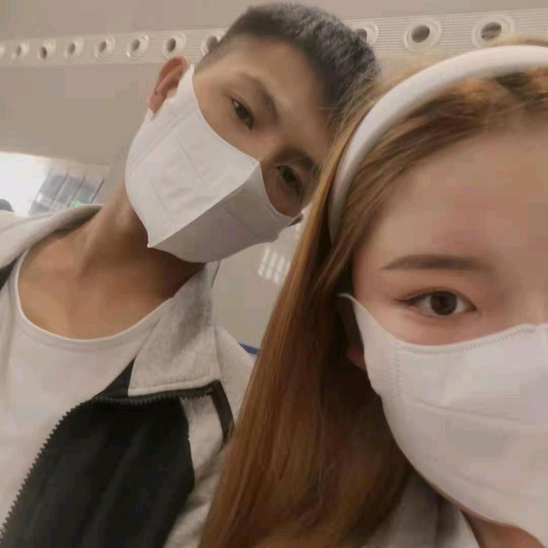 不锈钢小王子。