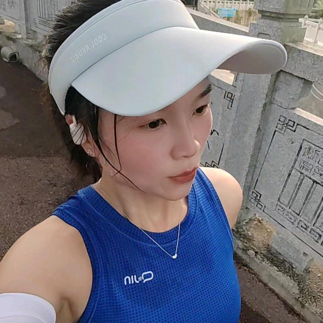 音子  爱跑步🏃‍♀️