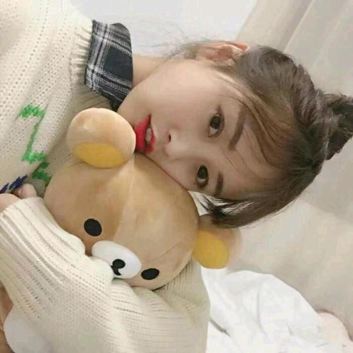 回笑的眼睛真好笑