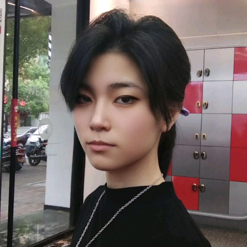 小尘同学(恭喜我进入能上班阶段。)