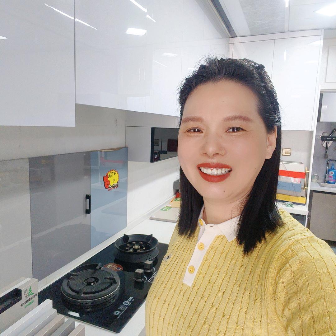 萍姐在哈尔滨做旧橱柜改造翻新