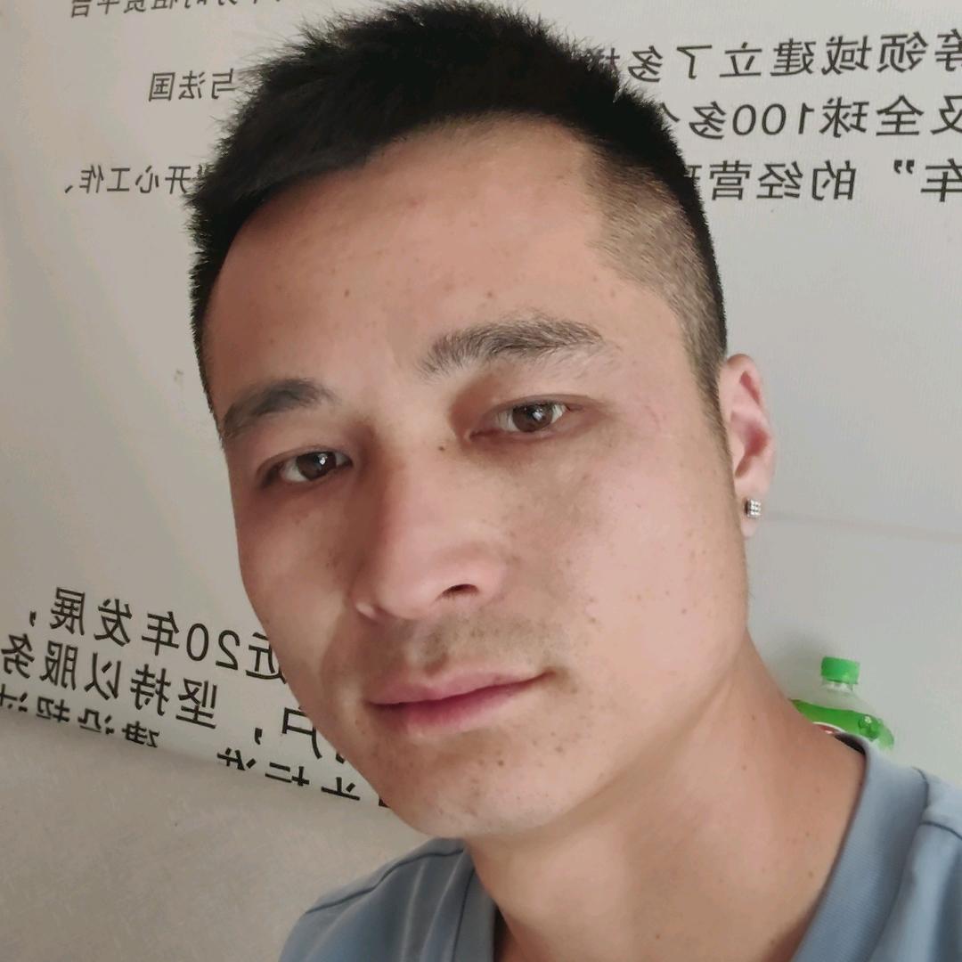 叙永云飞二手车超市