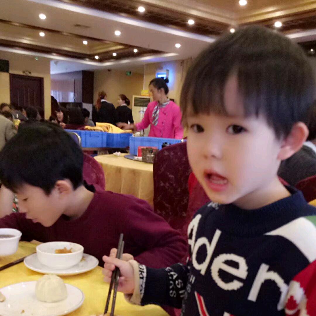 妍宝妈妈