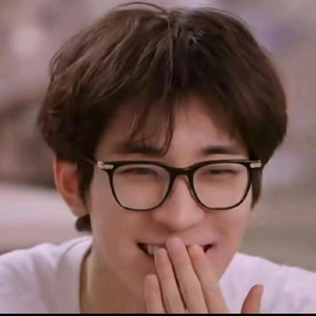 先生女生买条🧣吧