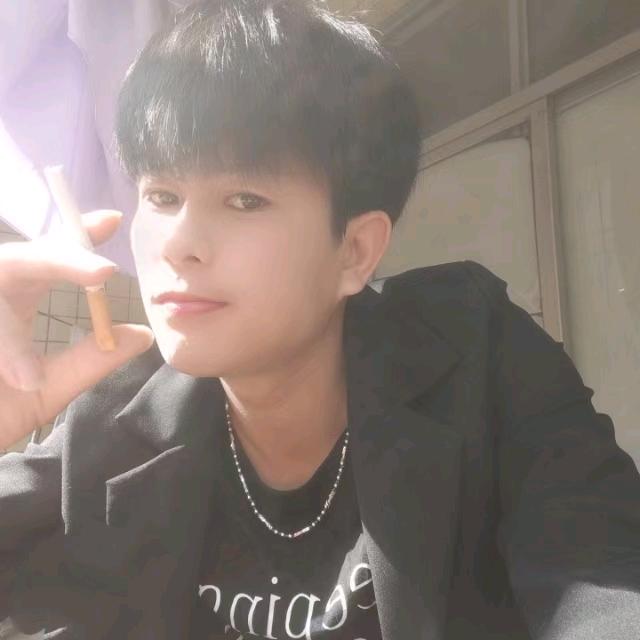 Me 诺诺😘