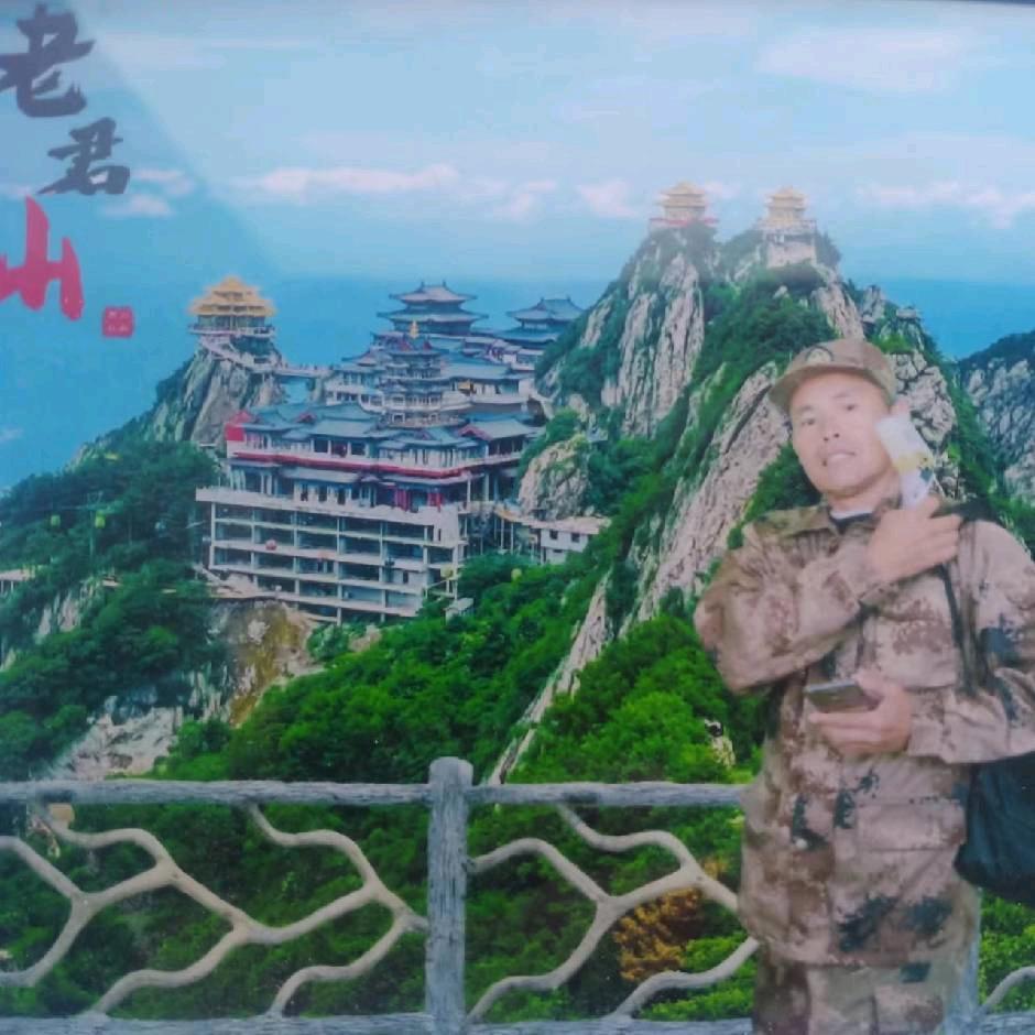 情歌浪子李小黑