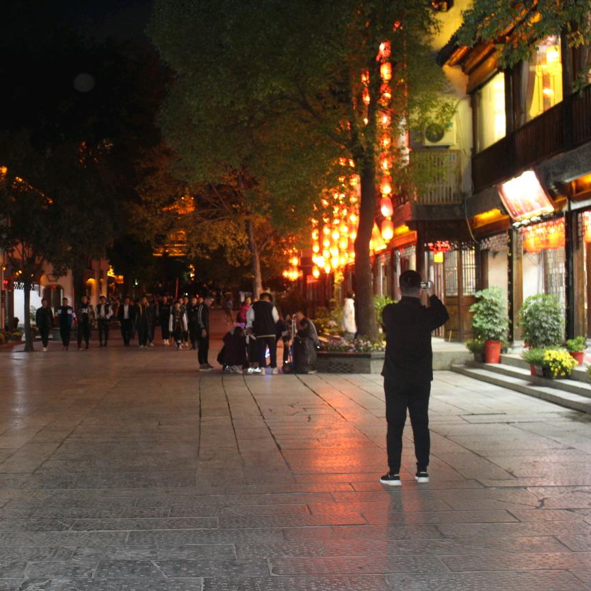 博雅明德高中巩校长