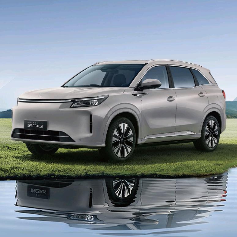 第三代蓝电E5plus露营车