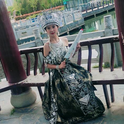 梅川 花想容汉服体验馆