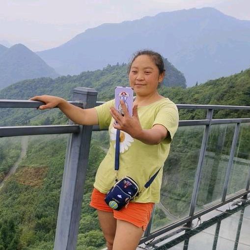 艳妹（18：10开播）