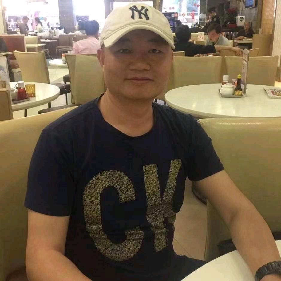 肇飛