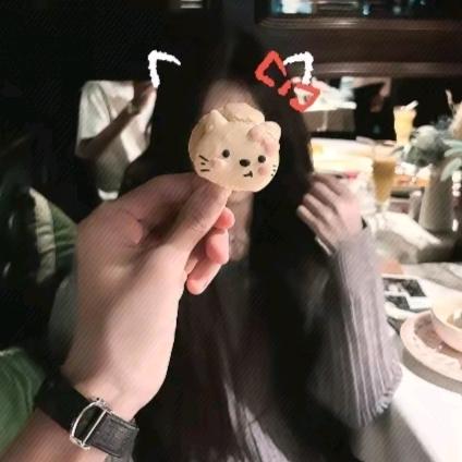 牵盆小狗链_