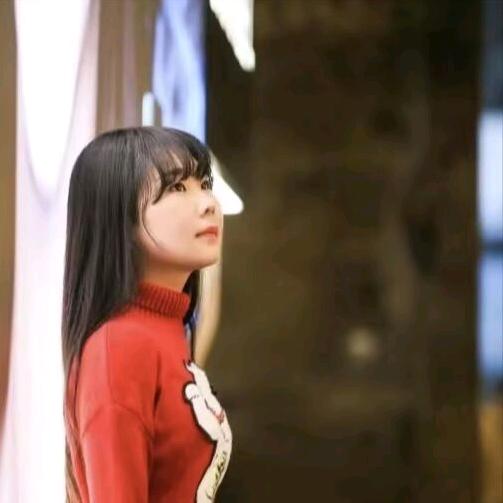 胡胡（拒绝连赞）