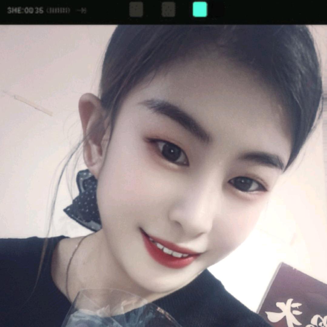 @单眼皮♛小姐姐