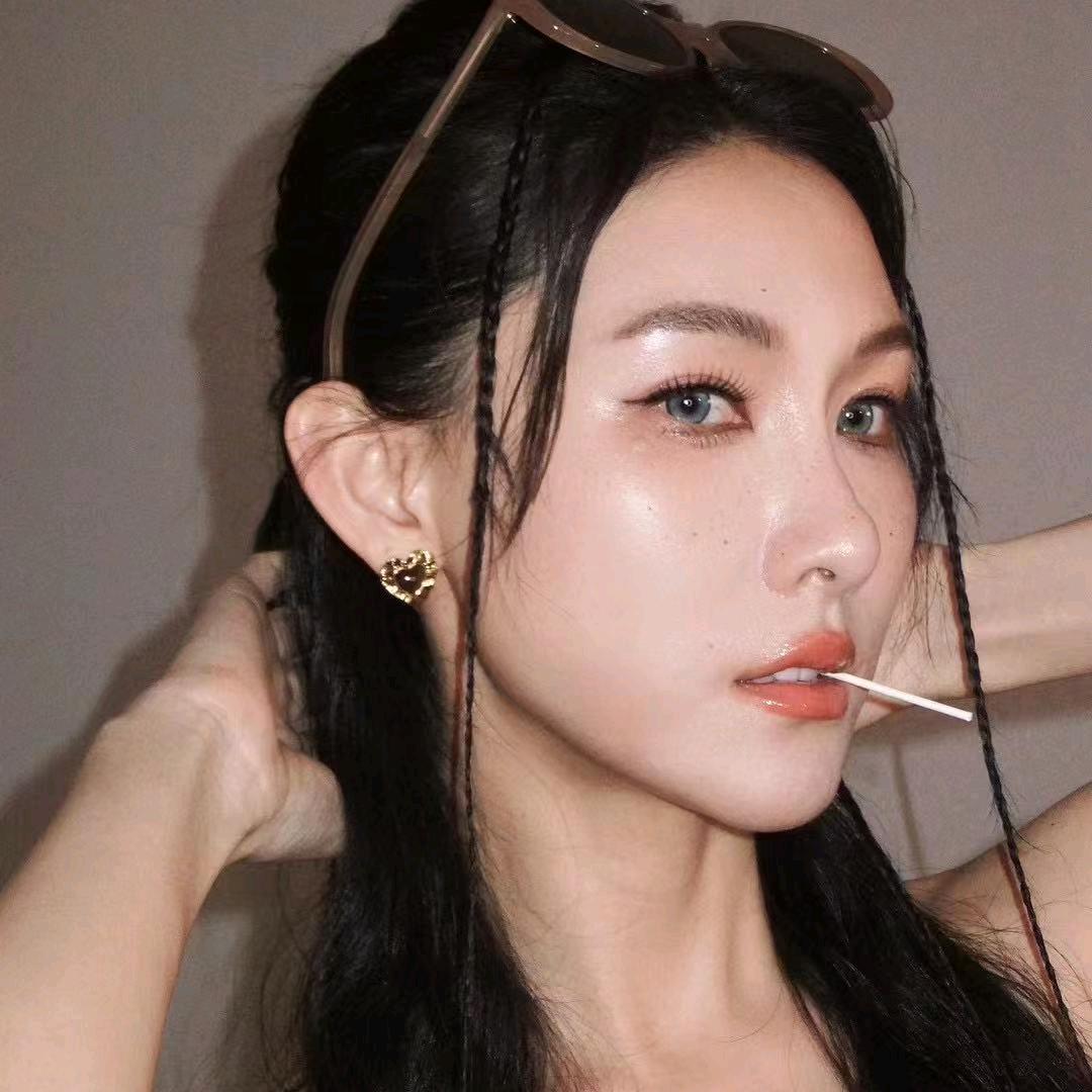 森淼垚锦运营Joan