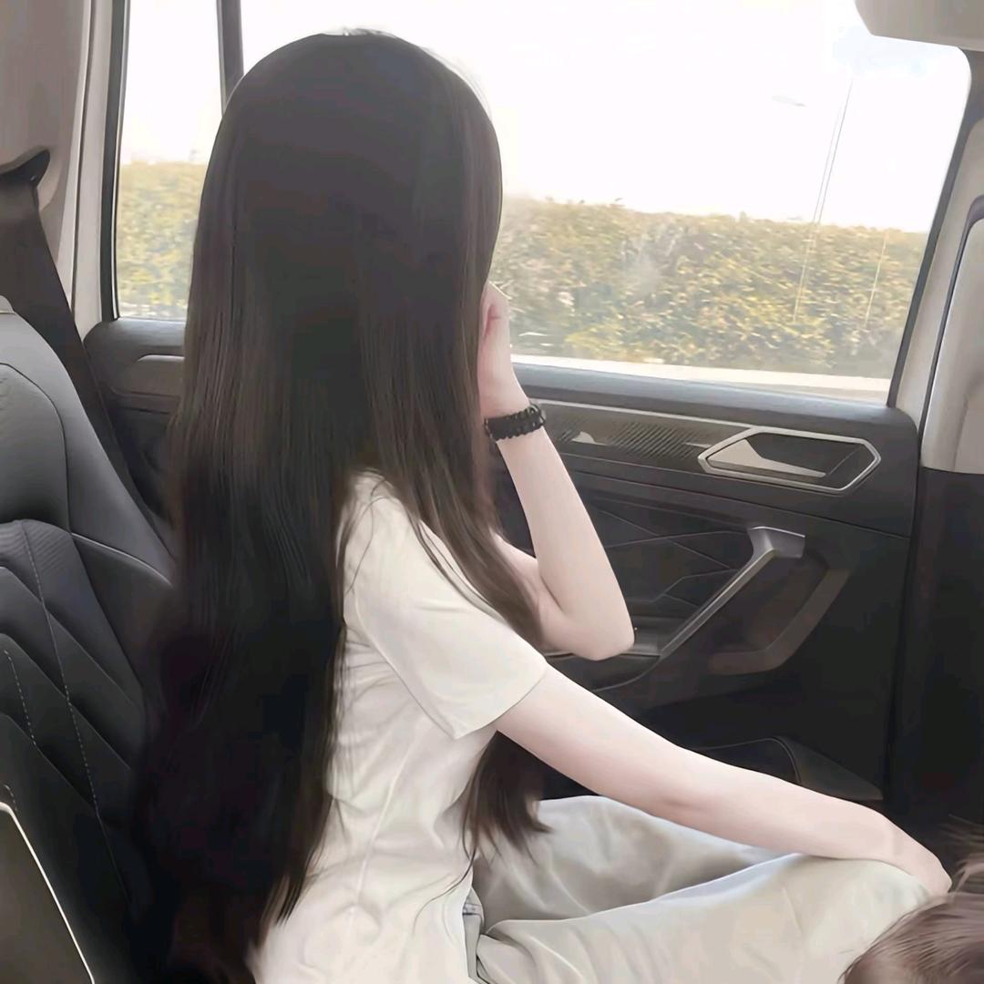 夏婷妍.T^T