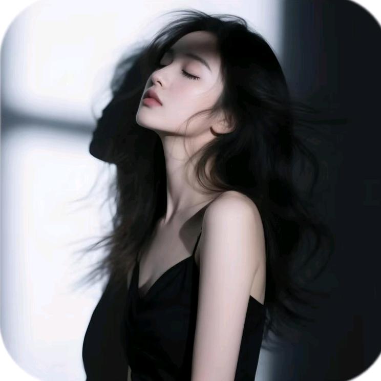 纯曦.