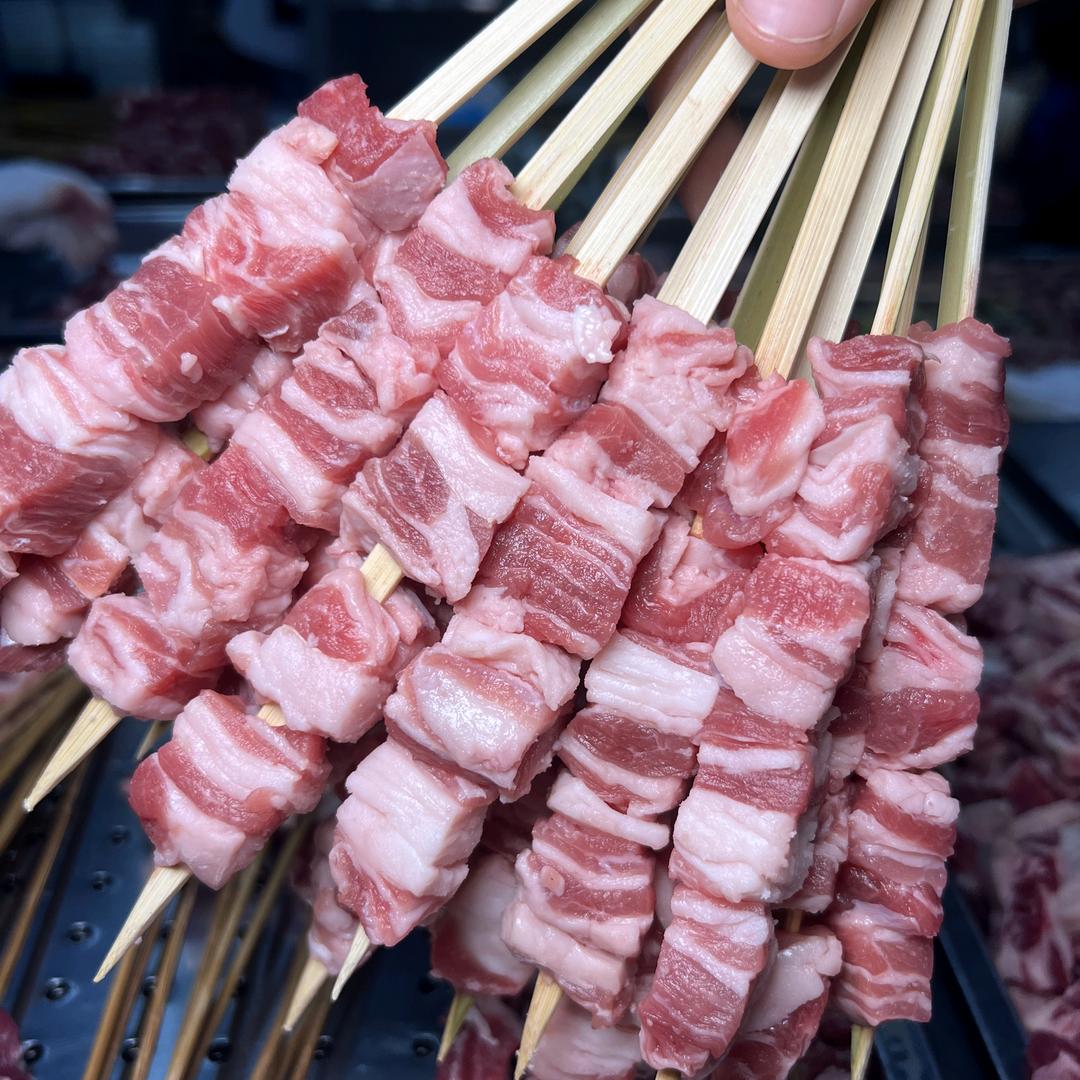 我是鲜肉串串大王