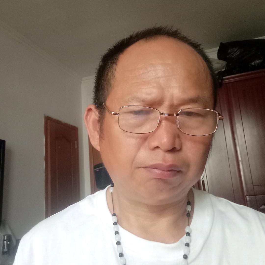 龙哥首播8：20