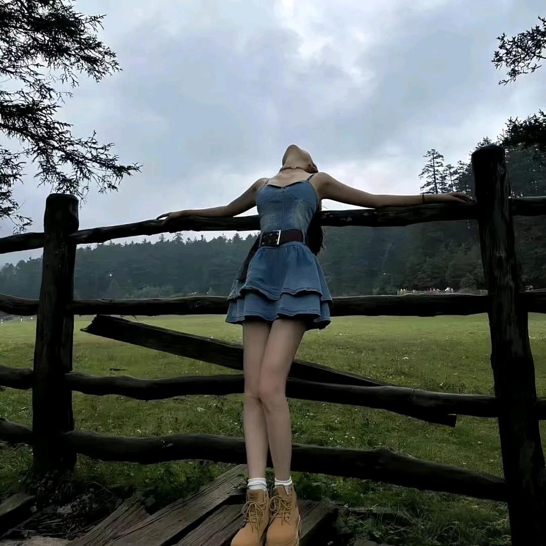 奇怪