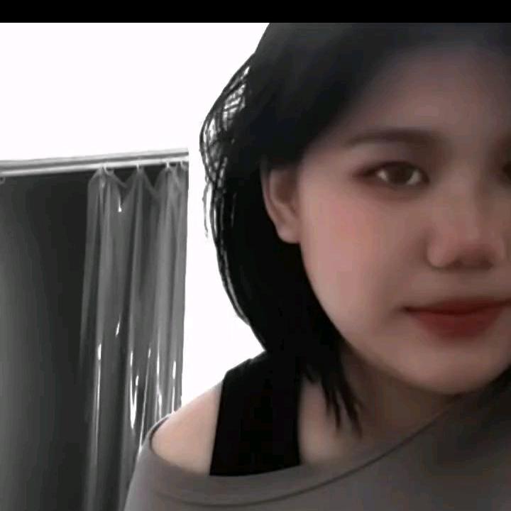 @မမြဝင်း 👻