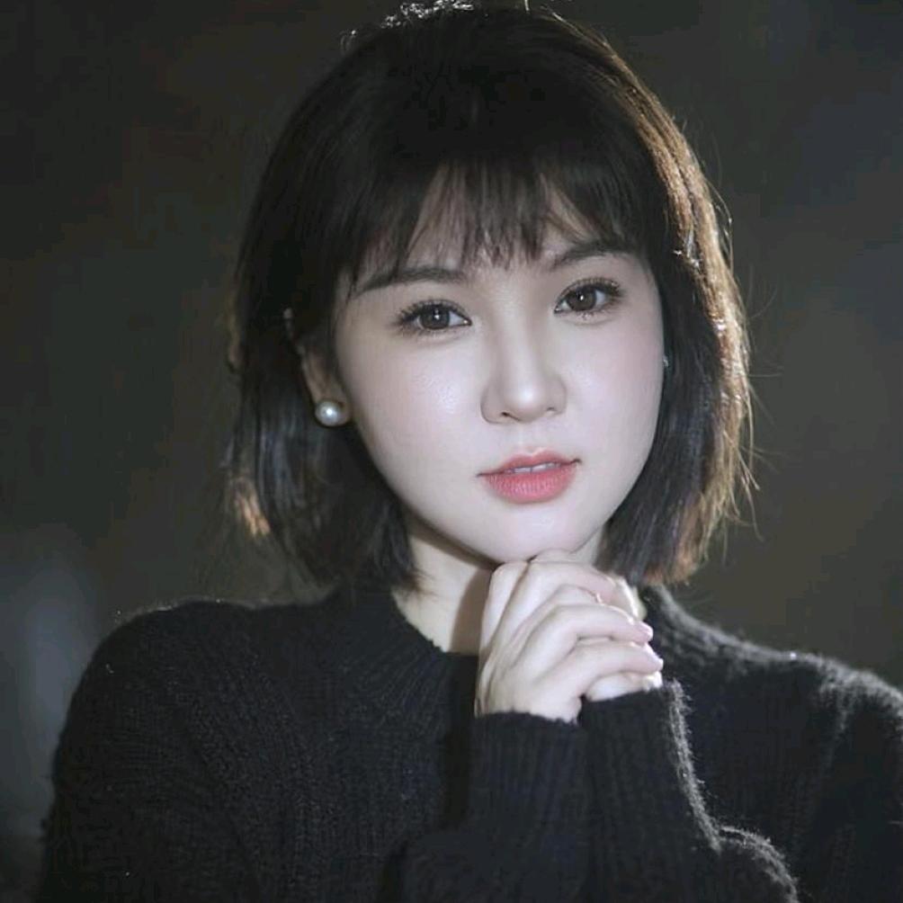 隅馨