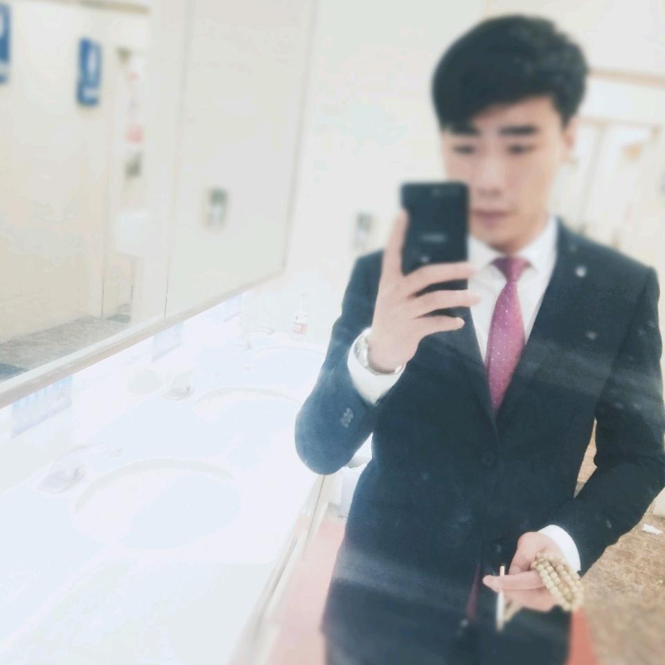 李炎林