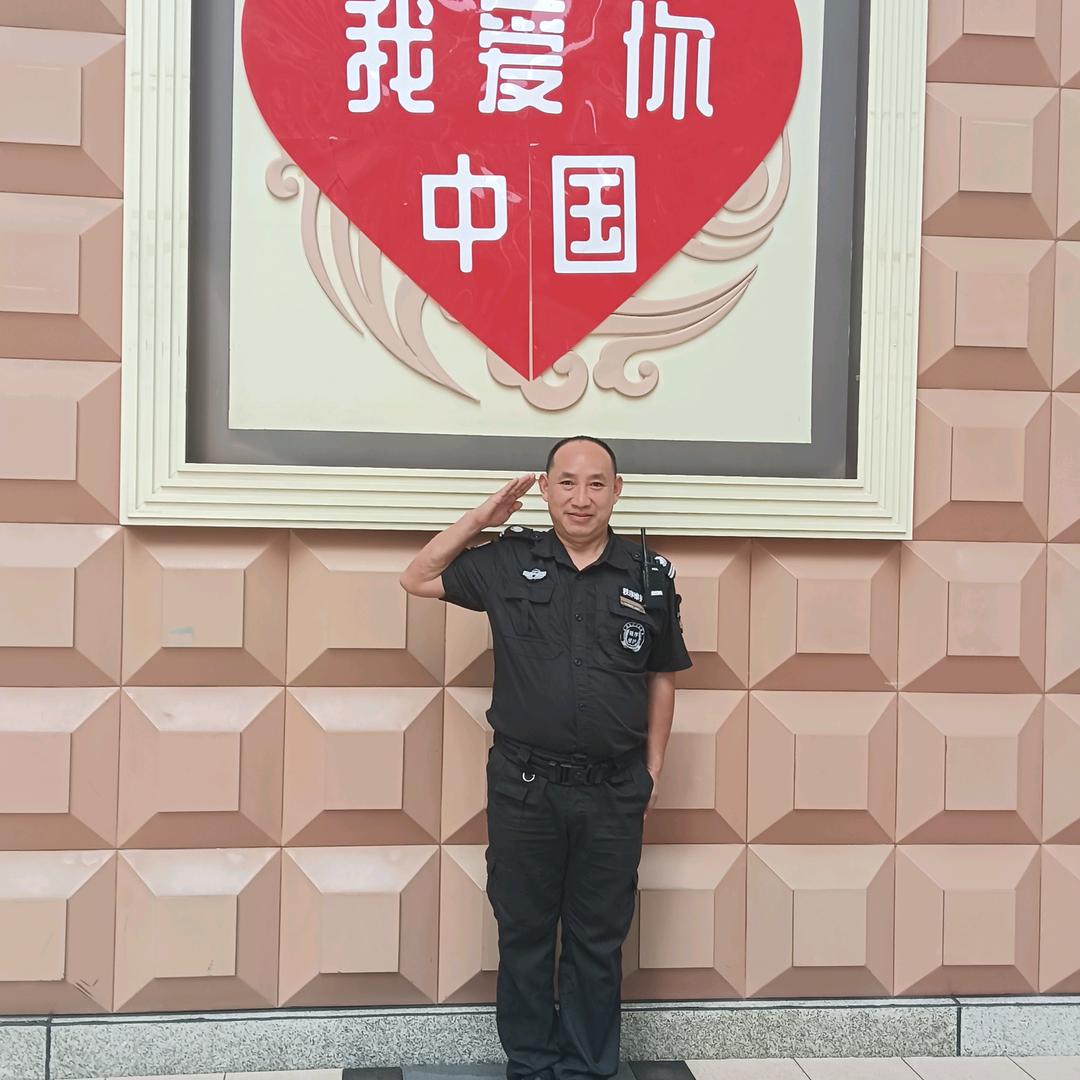 ，开心果寻找有缘人。