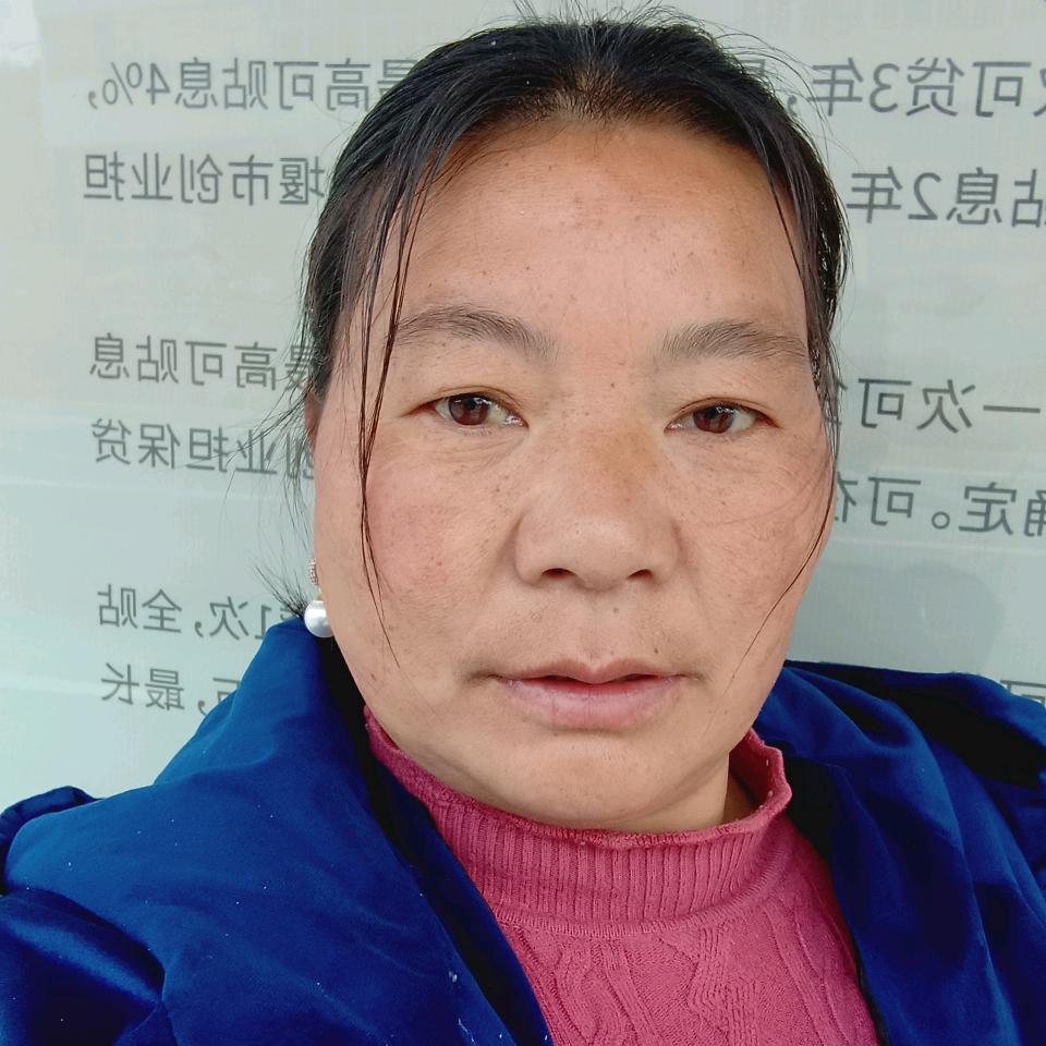 小霞
