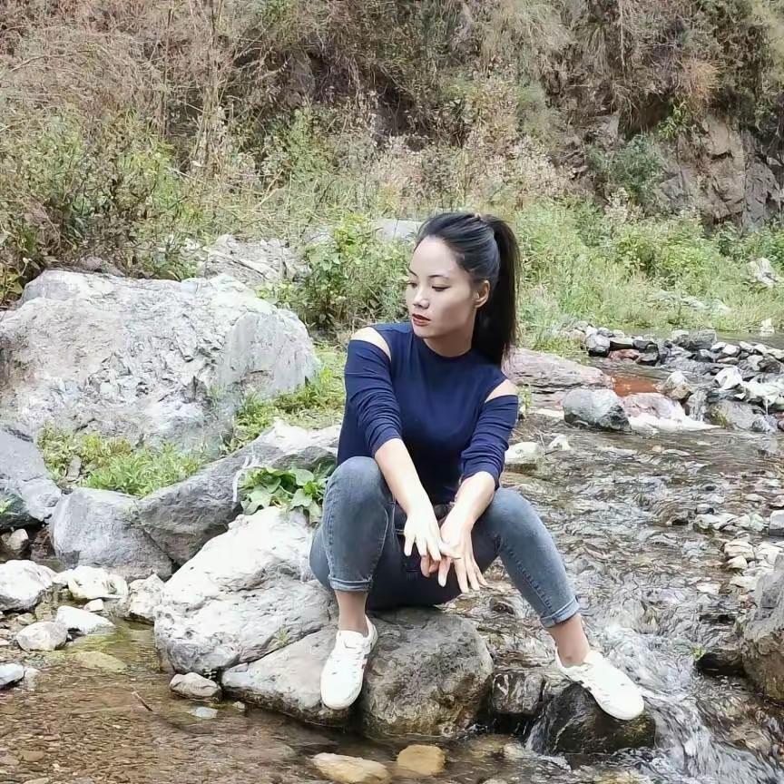 热爱小木子