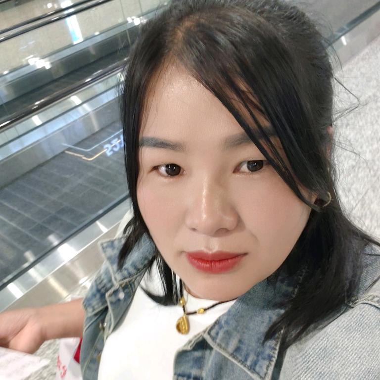 80后的玲姐