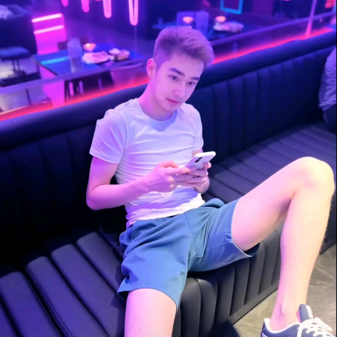 小毅g 🧸