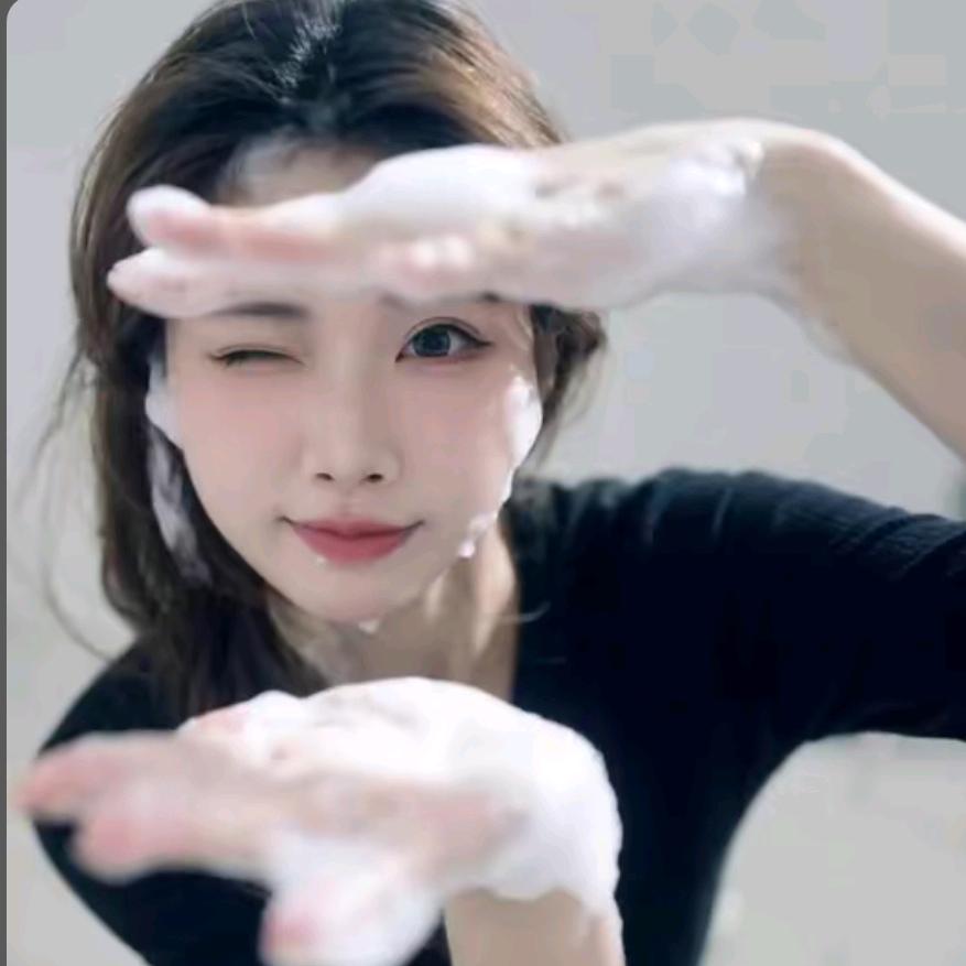 饺子🥟.