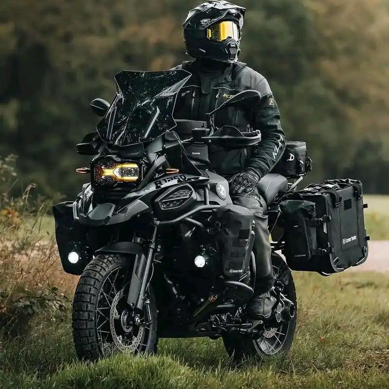 2025🏍️