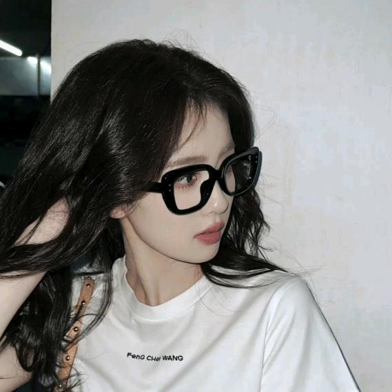 coco小姐👓