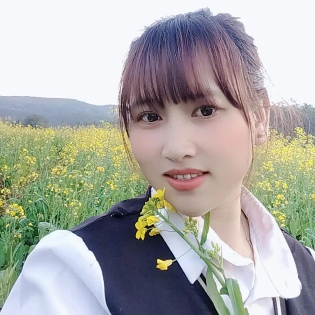 嫣然@一笑
