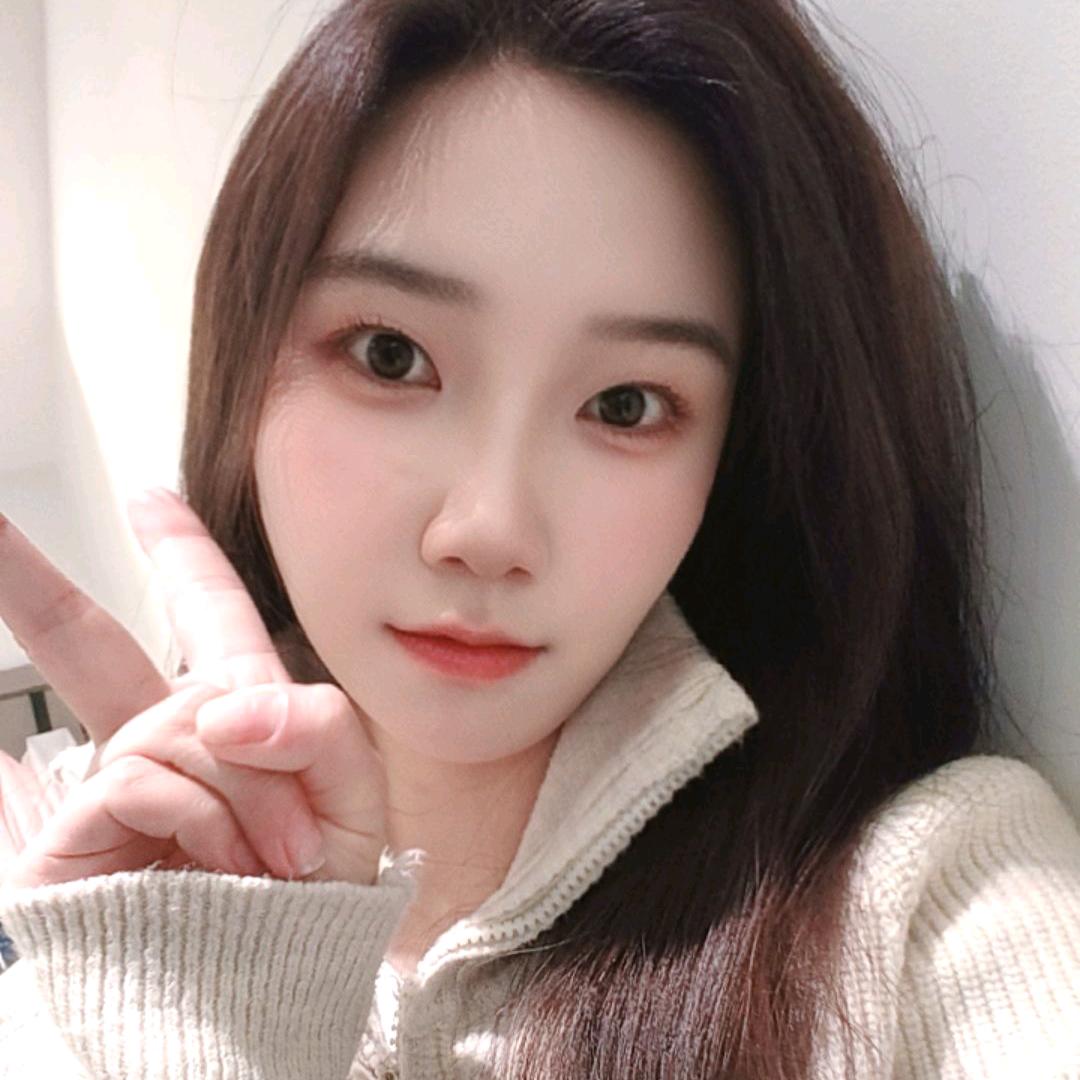 小蓉(有效互动粉)