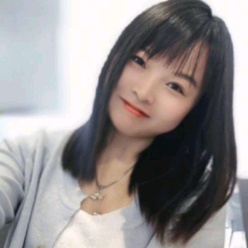嗨！我是露露