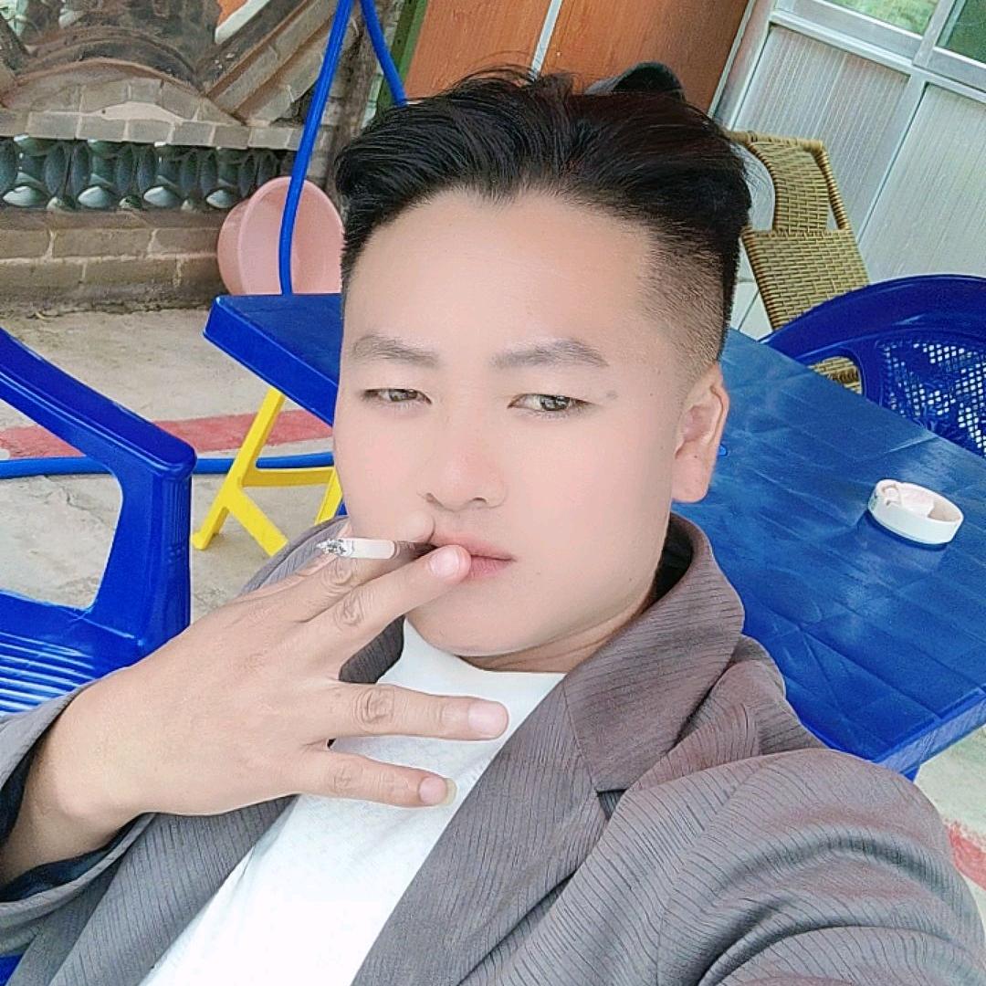 漂亮哥