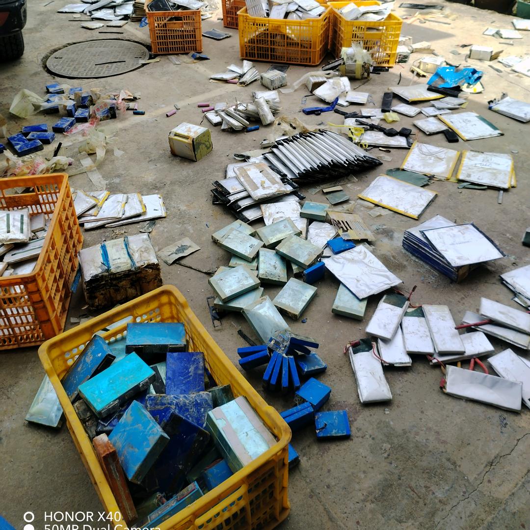 新能源锂电—小雨