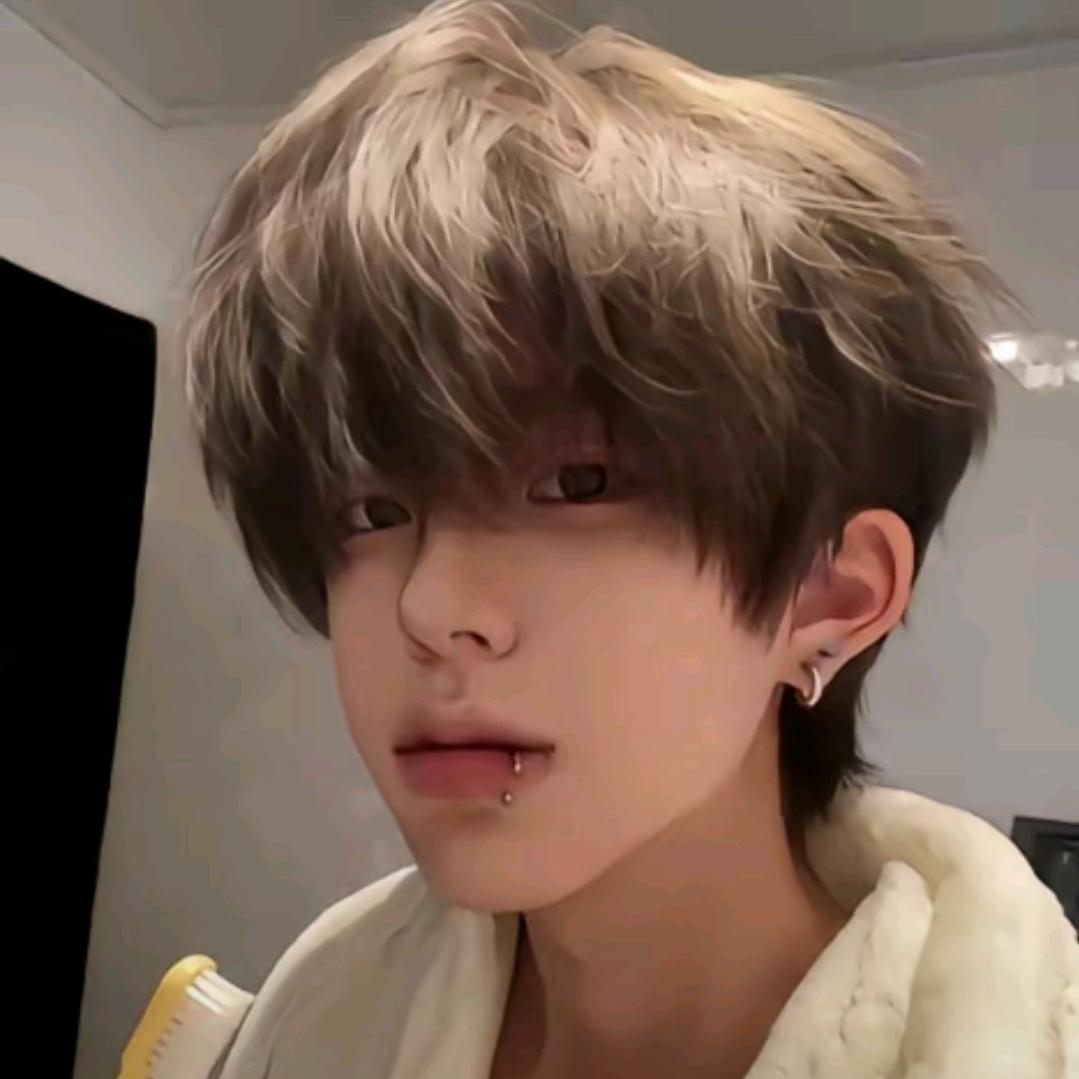 上桑月白moon～🌙