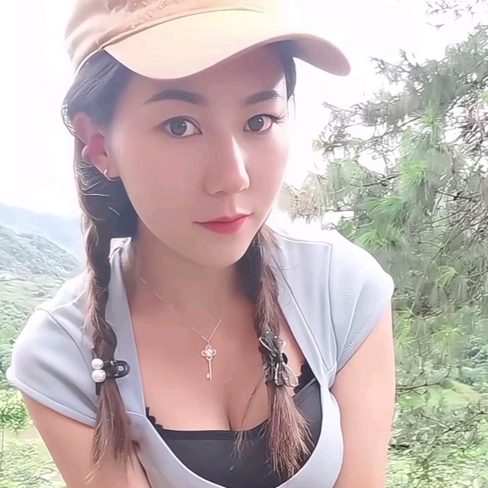 🐷朱姐姐  关我看电影