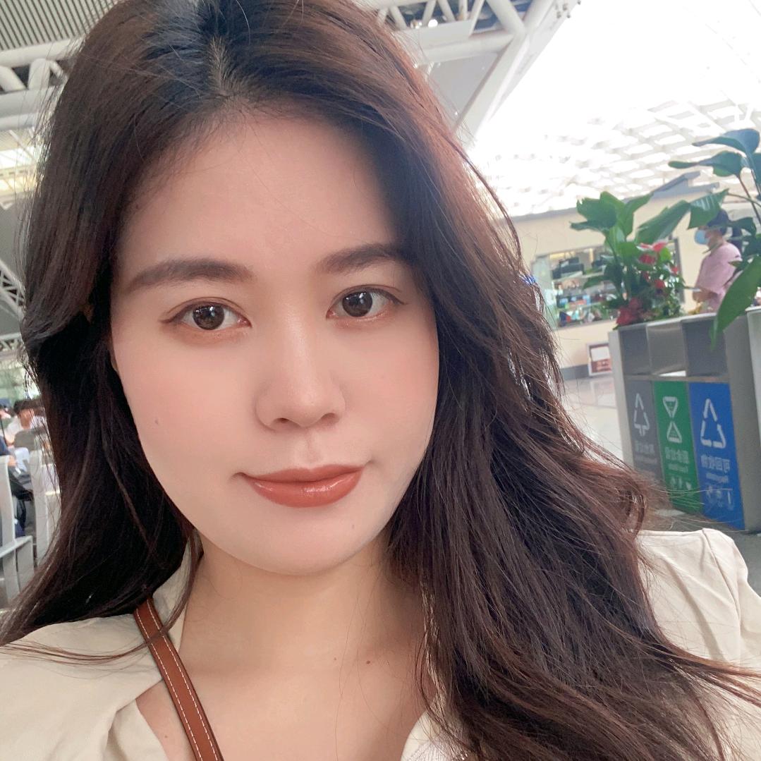 大眼睛女装一批