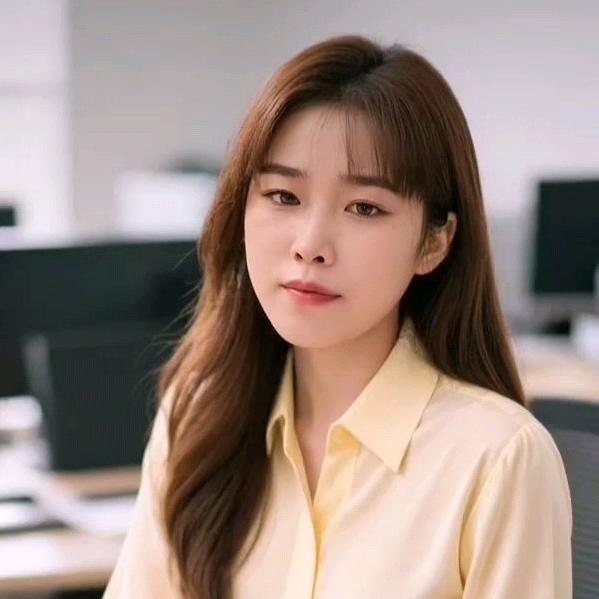 小👩‍👩‍👧‍👧静