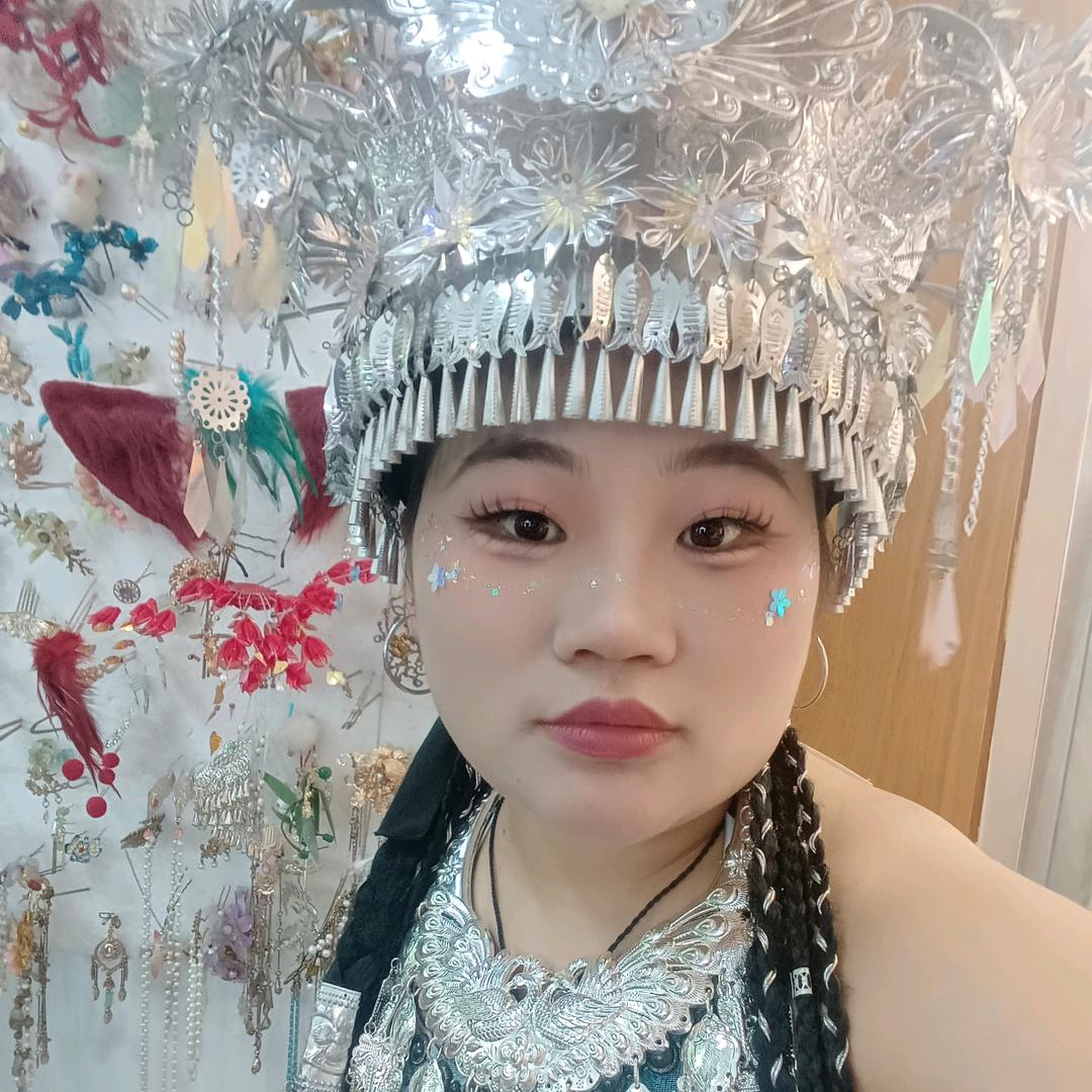 笑｡◕‿◕｡而过