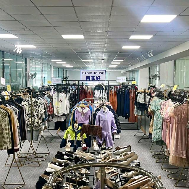 尚拓客品牌服饰-白马店