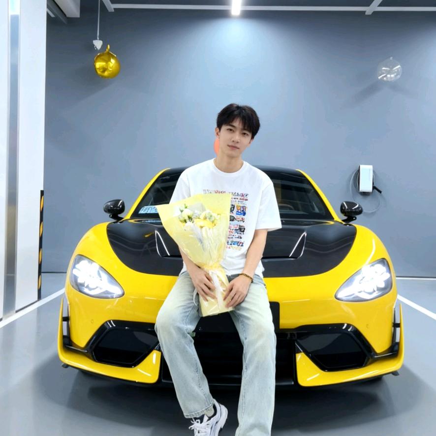 优雅的小7 ultra