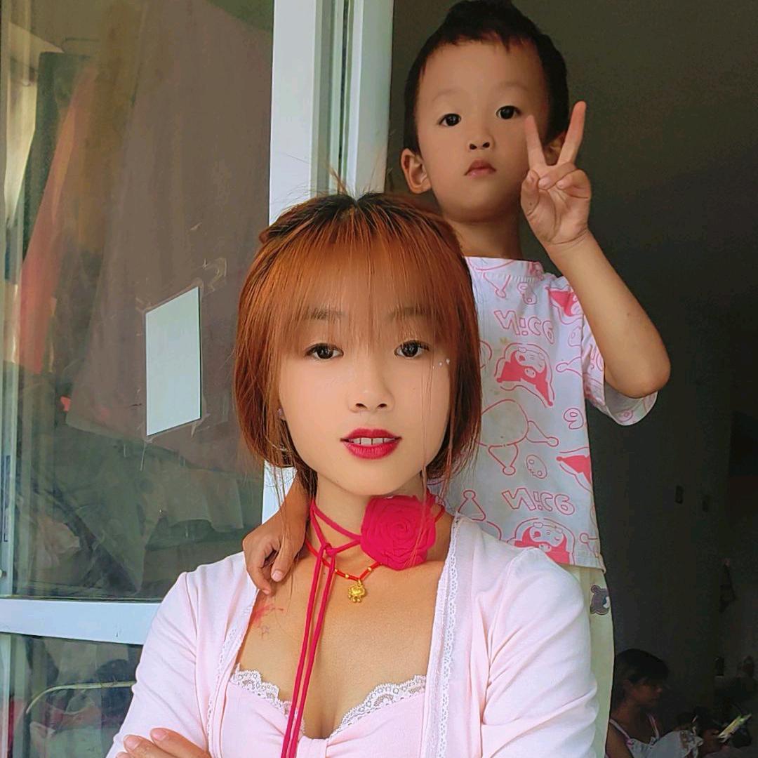 ꧁💞᪲云南ღ小姨妈ღ᭄