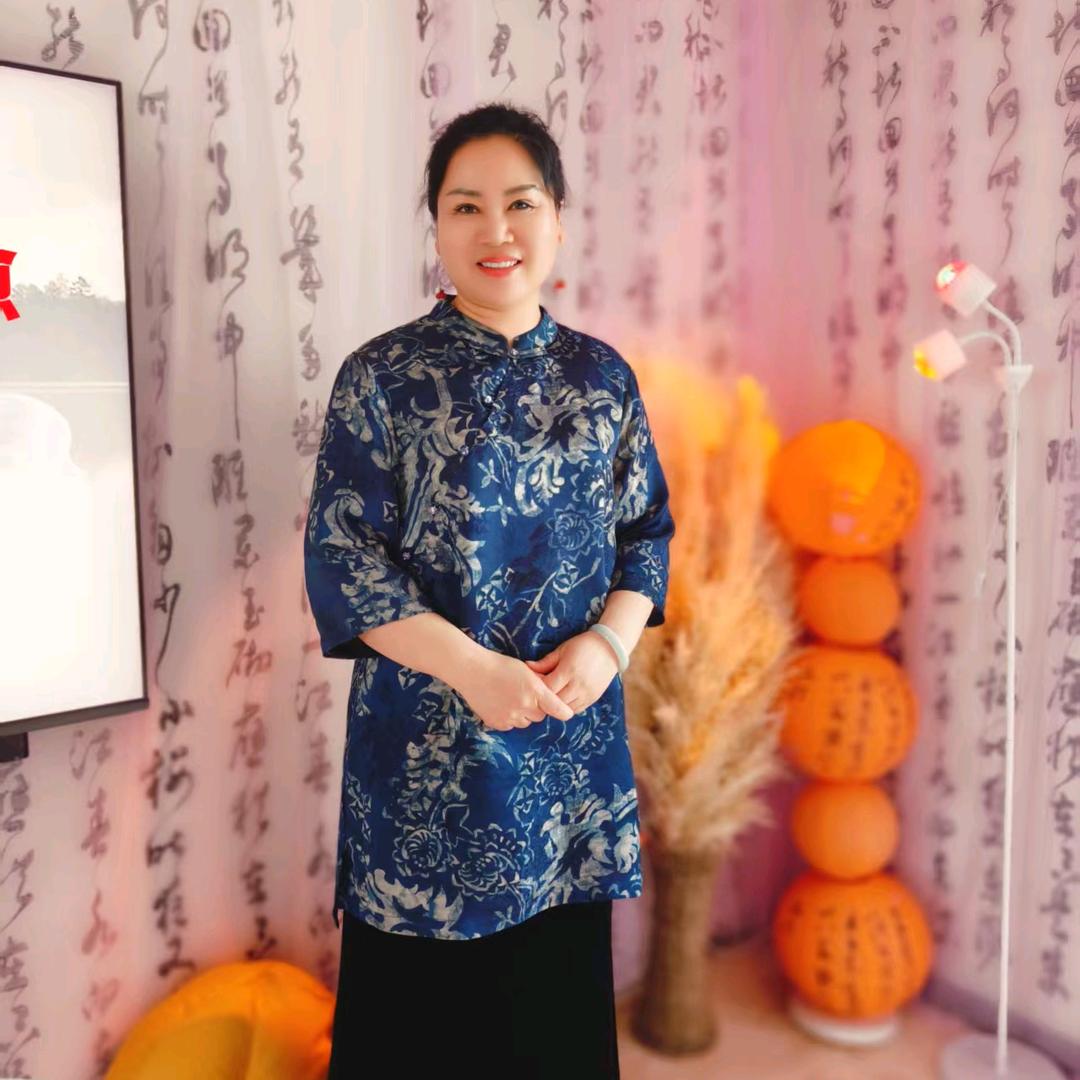 淼 姐 聊 S密    梦斯绮